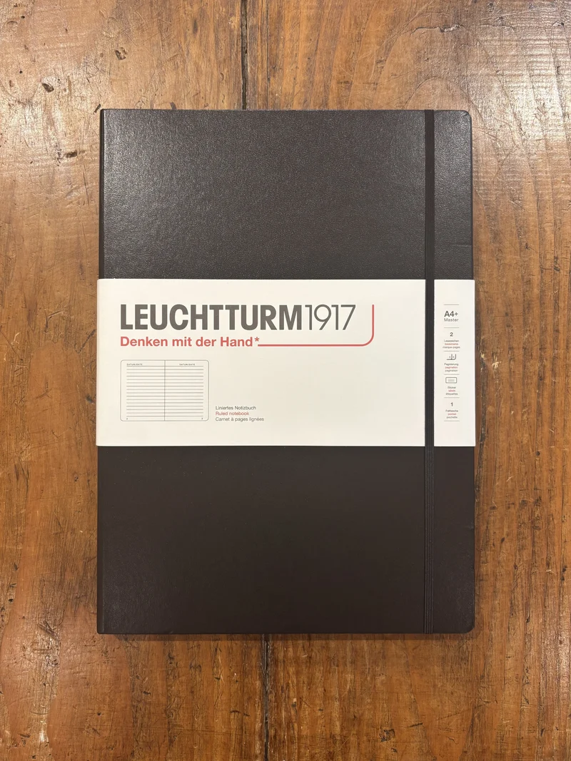 Carnet Rigide Lignées A4+ Master - Leuchtturm
