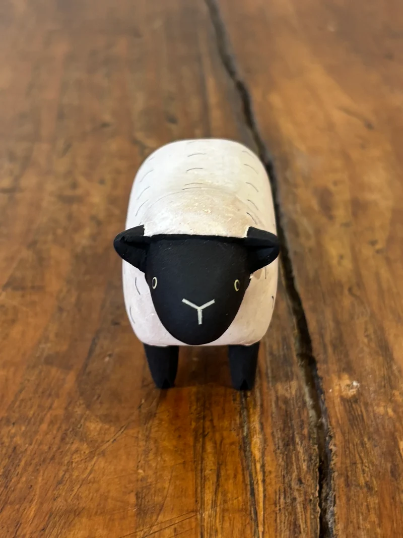 Mouton Figurine en Bois - T-Lab.
