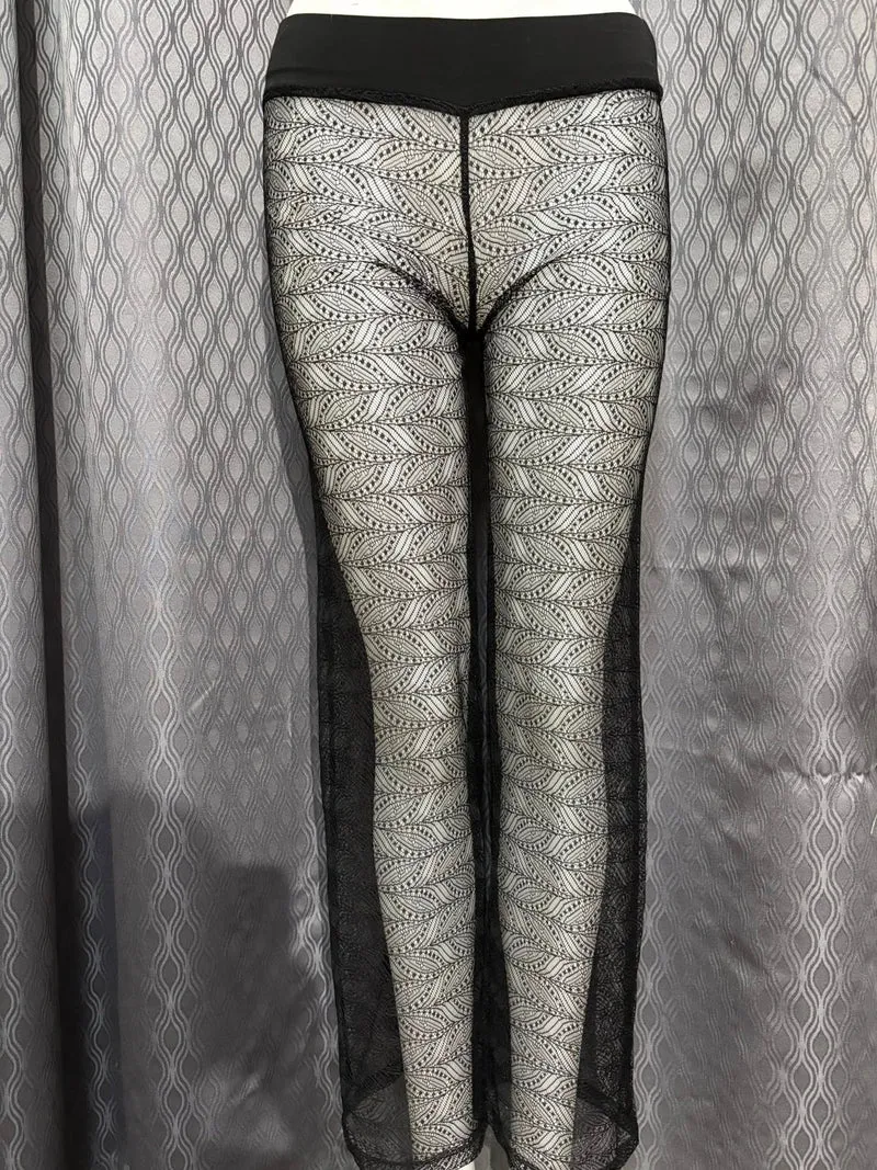 Pantalon dentelle