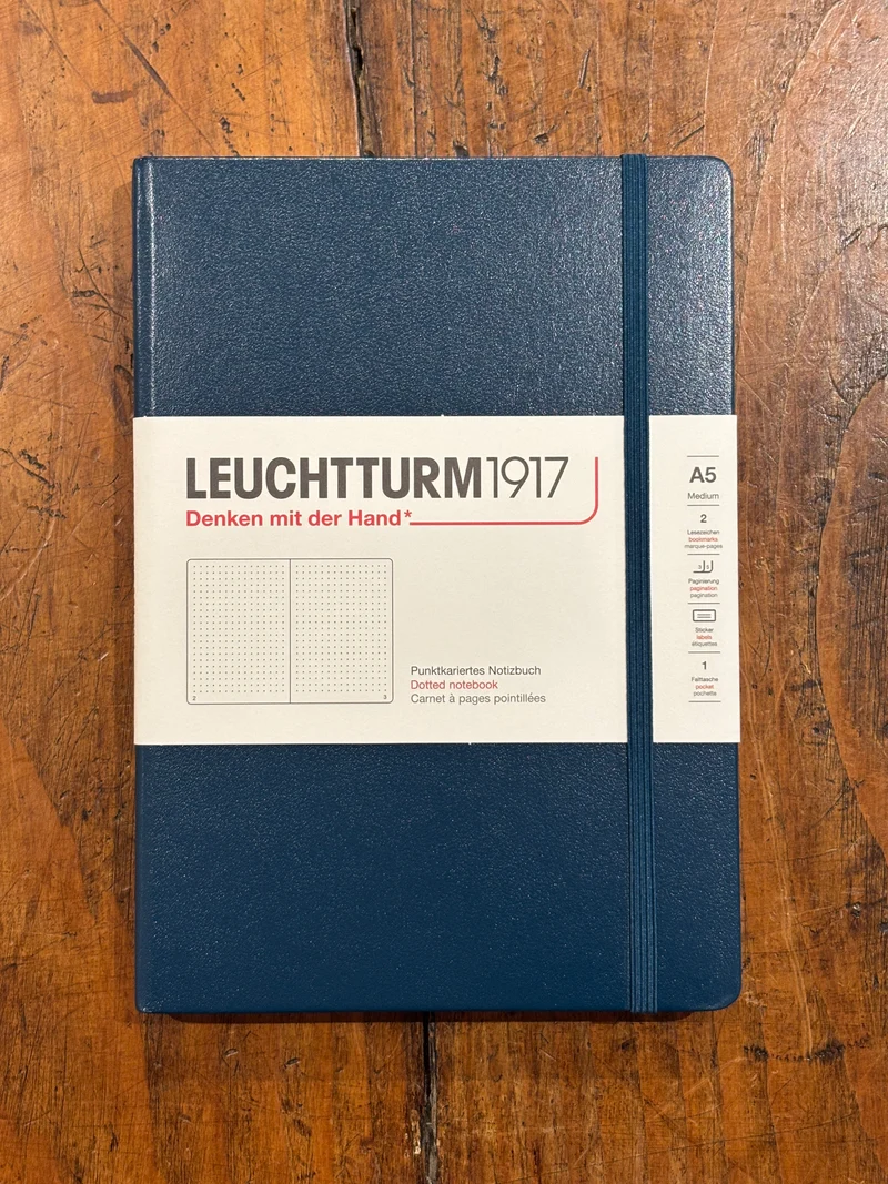 Carnet Rigide Pointillé A5 - Leuchtturm