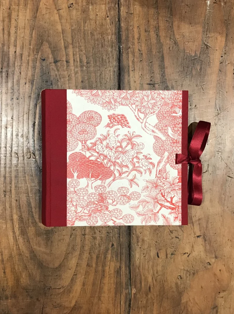 Kongpo Rouge/Blanc - Petit Album Photo Trait