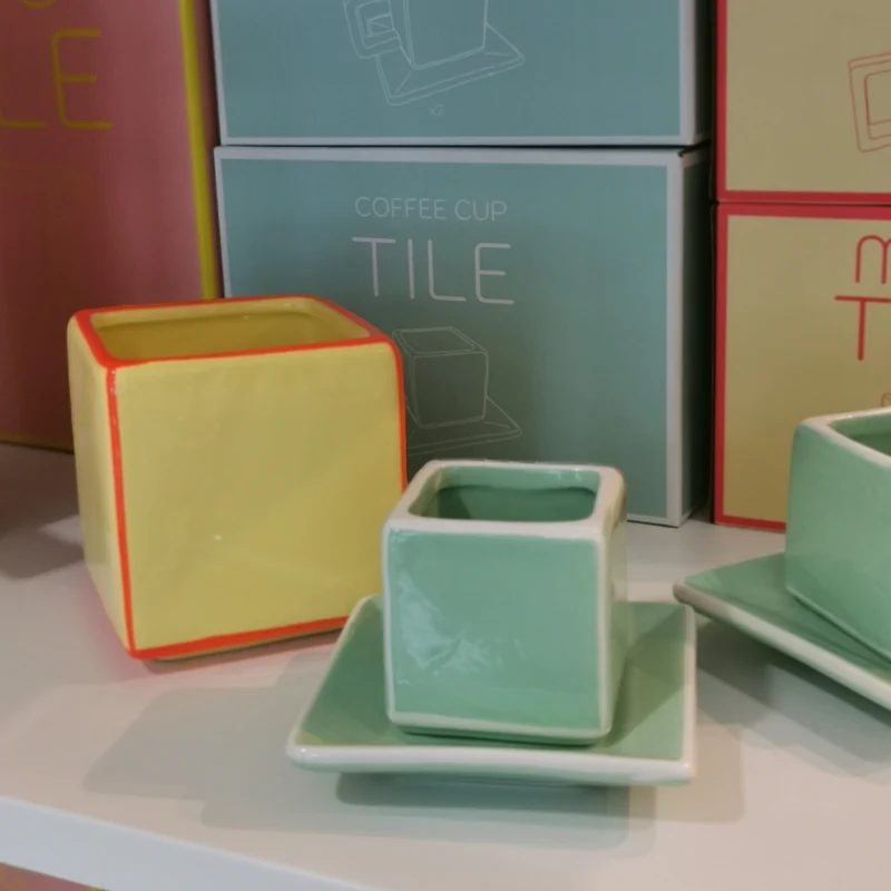 Set de 2 tasses TILE - vert & blanc