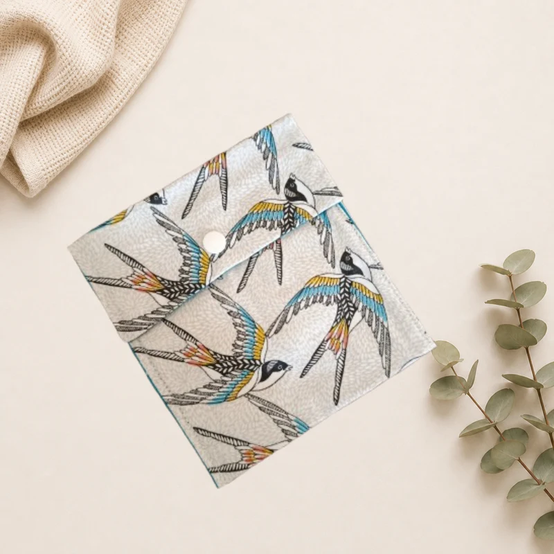 Pochette pour serviettes hygiéniques – imperméable