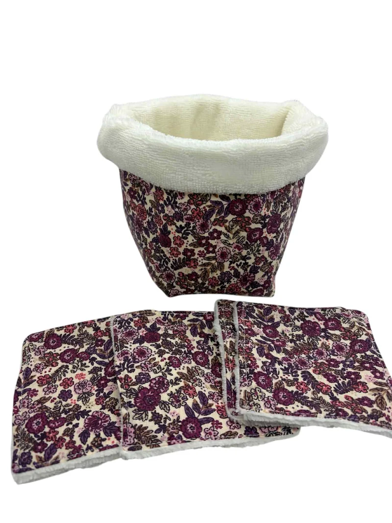 Panière + lot de 5 lingettes " Camélia"